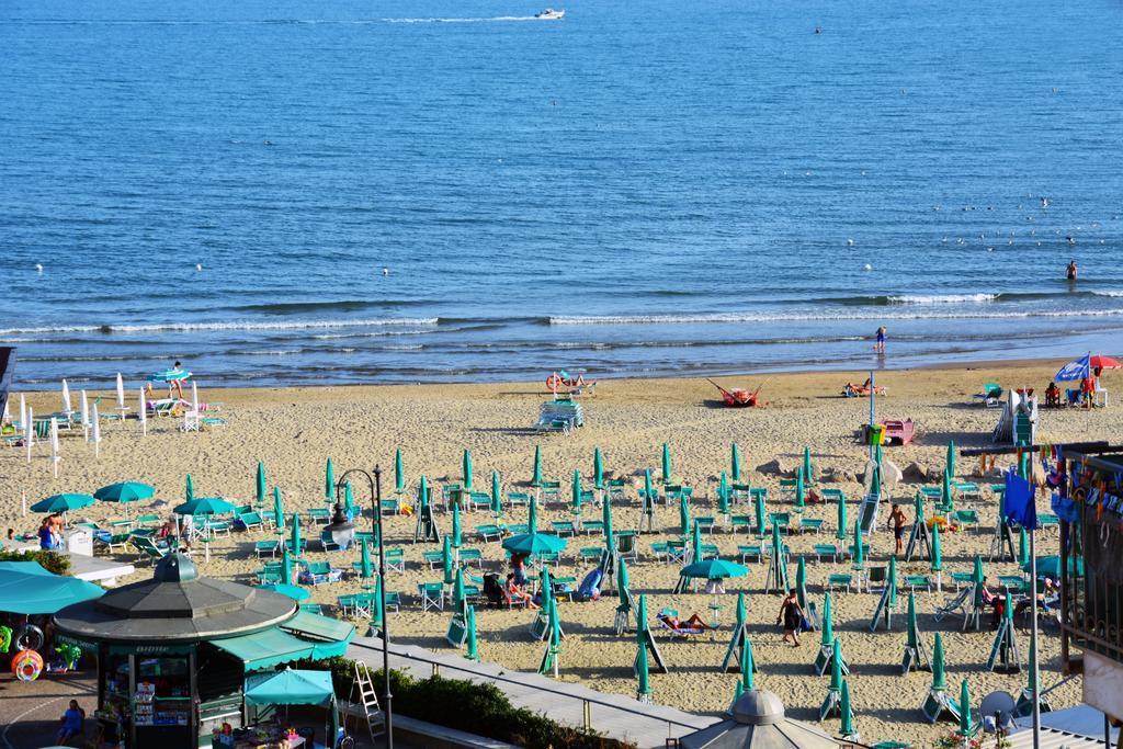 Sweet Home & Wellness Affittacamere Nettuno Exteriér fotografie